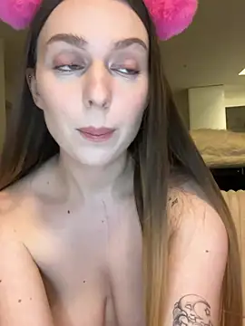 Snapshot of sashasommers chatting on 02/12/26, 05:02 sashasommers online show from 02/12/26, 05:02