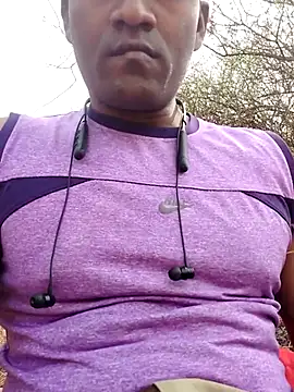 pritamkr69 online show from 03/04/25, 08:46