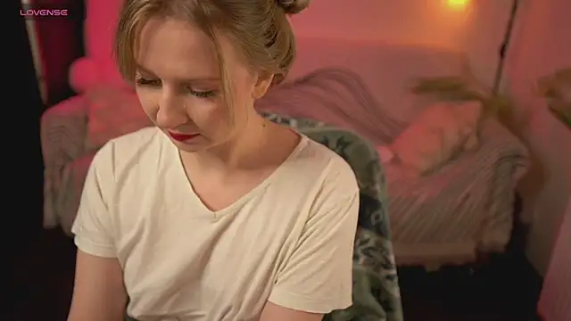 Snapshot of _Killer_Smile_ chatting on 01/30/25, 01:31 Killer Smile online show from 01/30/25, 01:31