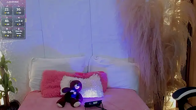 dominique25  online show from 07/16/26, 01:11
