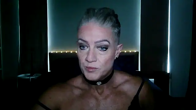 Devon2020 online show from 11/24/25, 06:57