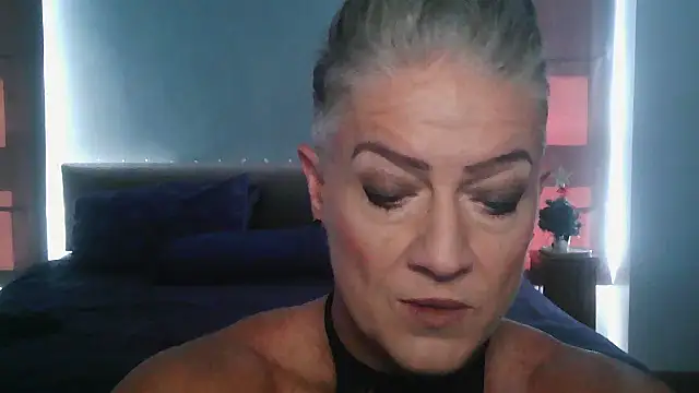 Devon2020 online show from 12/19/25, 07:04