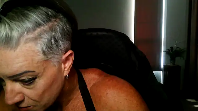 Devon2020 online show from 03/23/26, 10:52