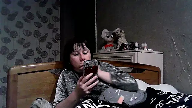 explored romantic online show from 02/11/25, 07:27