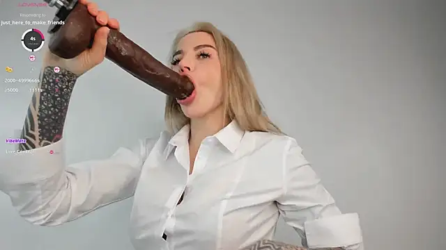 lil shouty bitch online show from 03/14/26, 04:23