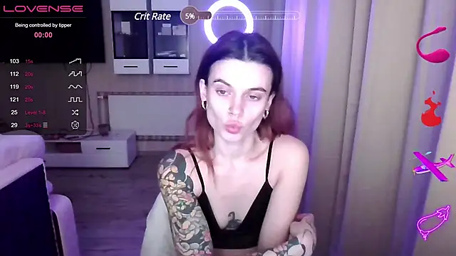 Snapshot of RinaDevil chatting on 02/05/25, 03:42 RinaDevil online show from 02/05/25, 03:42