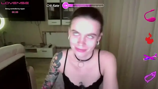 Snapshot of RinaDevil chatting on 03/06/25, 07:32 RinaDevil online show from 03/06/25, 07:32