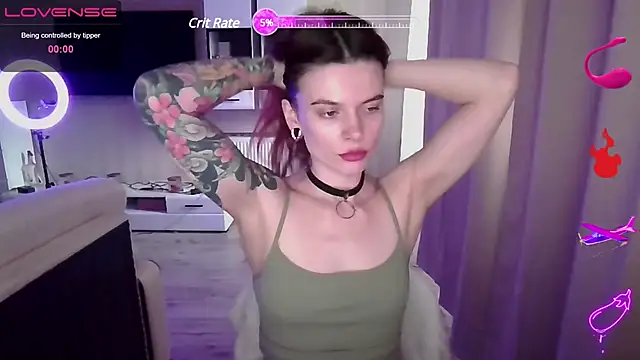 Snapshot of RinaDevil chatting on 03/12/25, 03:07 RinaDevil online show from 03/12/25, 03:07