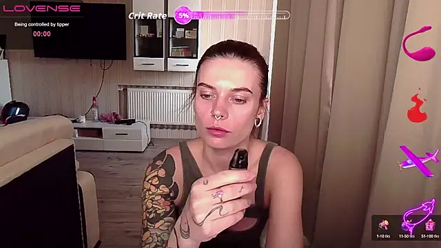 Snapshot of RinaDevil chatting on 09/14/25, 10:58 RinaDevil online show from 09/14/25, 10:58