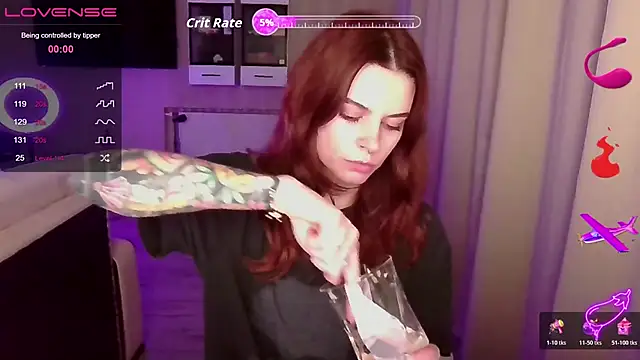 Snapshot of RinaDevil chatting on 10/24/25, 04:14 RinaDevil online show from 10/24/25, 04:14