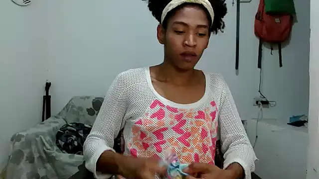 angelamarie1 online show from 09/11/25, 03:06