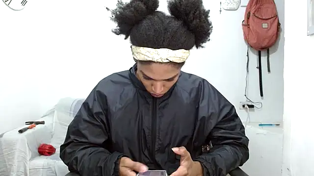 angelamarie1 online show from 10/09/25, 11:19