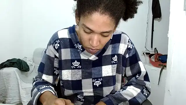 angelamarie1 online show from 10/13/25, 11:10