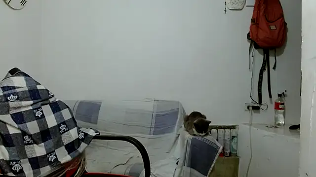 angelamarie1 online show from 10/18/25, 12:06