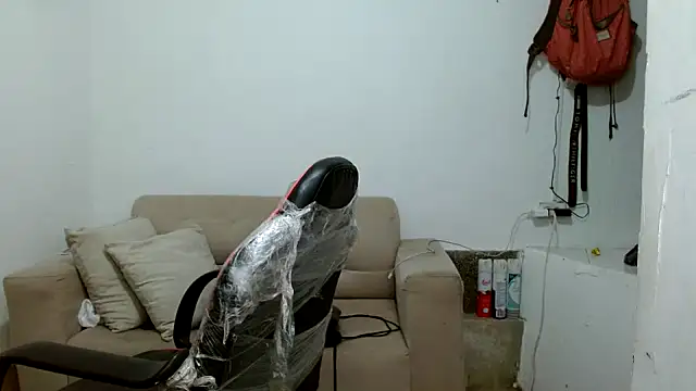 angelamarie1 online show from 11/29/25, 05:43