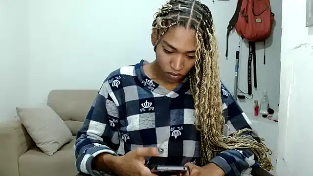 angelamarie1 online show from 12/03/25, 10:35