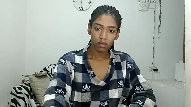 angelamarie1 online show from 05/29/26, 11:52