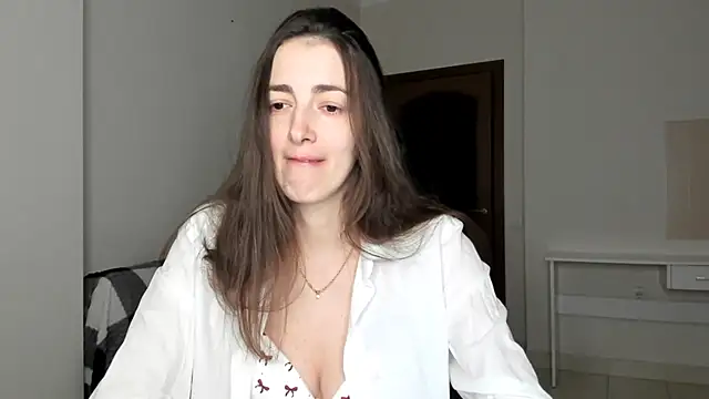 Sabrina Mur online show from 11/28/25, 01:47