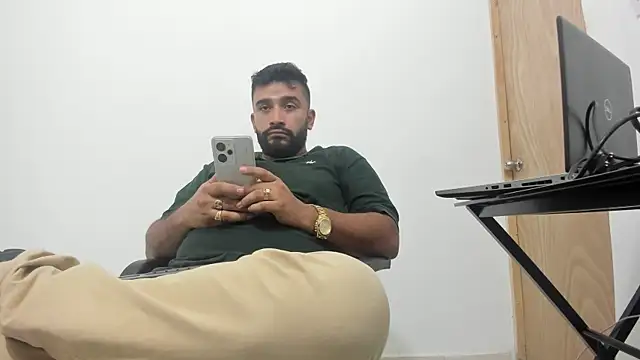 isearchcompany online show from 10/28/25, 01:42