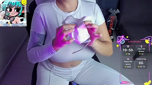 Snapshot of Roxy_clark chatting on 10/22/25, 09:20 Roxy clark online show from 10/22/25, 09:20