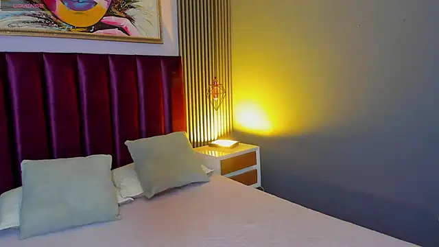 LauraAristizabal online show from 03/28/26, 12:38