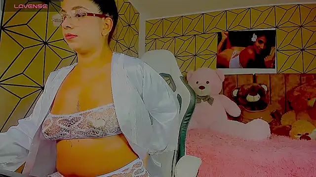 vane lopez  online show from 04/09/26, 06:57