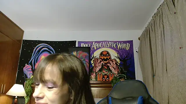 MINI Petite online show from 02/18/25, 05:20