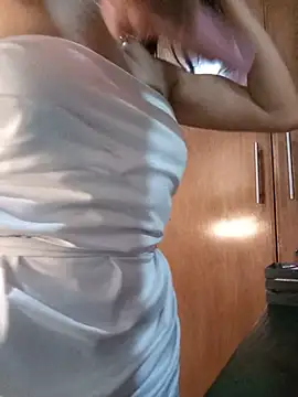 MINI Petite online show from 05/27/26, 05:21