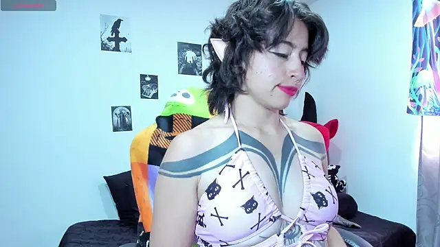 Snapshot of yunkodolly666 chatting on 07/17/26, 08:14 yunkodolly666 online show from 07/17/26, 08:14