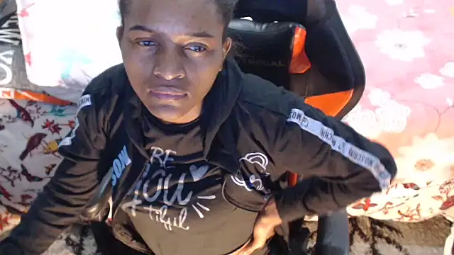 sexyjustin202 online show from 12/26/24, 01:51