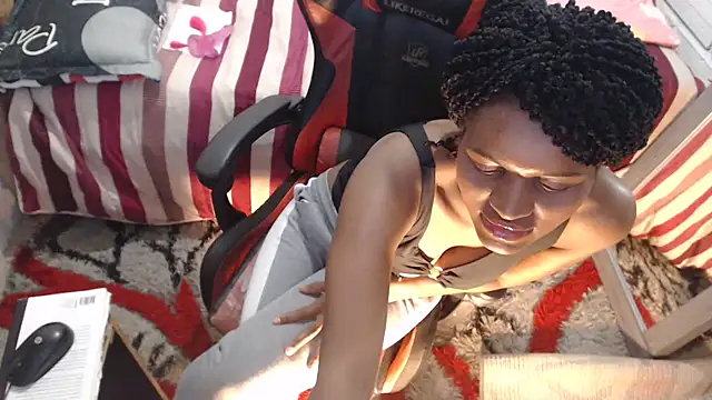 sexyjustin202 online show from 01/08/25, 02:25