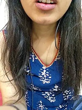 CuteSarikaLIVE online show from 05/01/26, 04:06