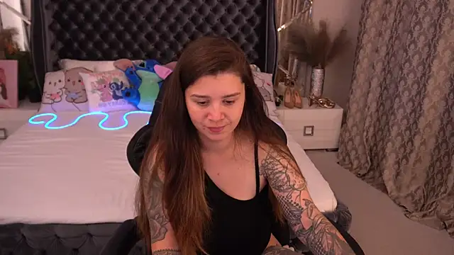 AmellyMilly online show from 09/26/25, 12:42