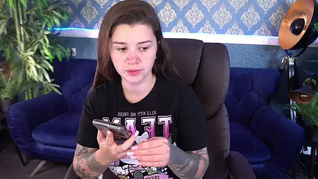 AmellyMilly online show from 10/07/25, 12:46