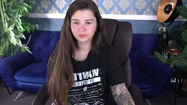 AmellyMilly online show from 10/25/25, 12:45