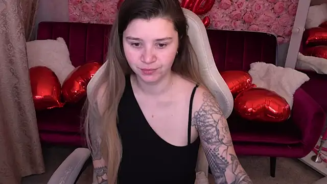 AmellyMilly online show from 02/15/26, 06:43