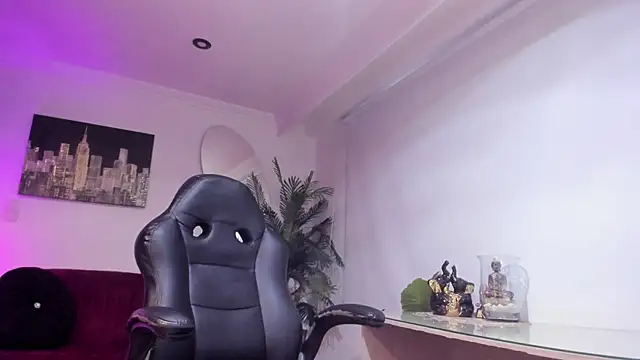 Meghan320 online show from 02/28/26, 11:33