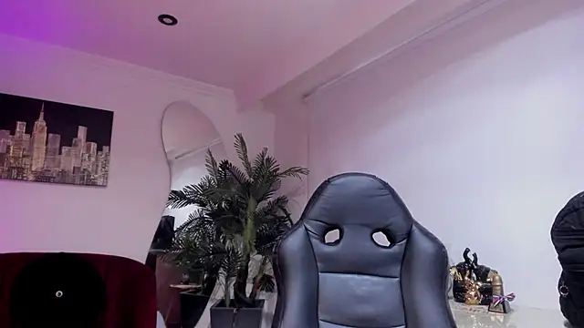 Meghan320 online show from 03/16/26, 11:36