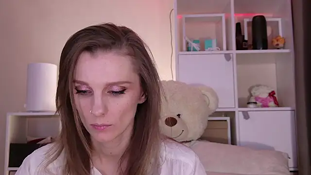 Karamelsw  online show from 03/18/26, 08:56