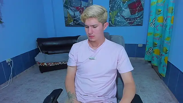 patrik 027 online show from 10/13/25, 08:09