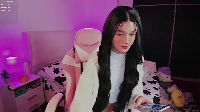 Ainhoads online show from 10/30/25, 03:57