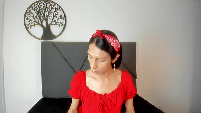 Snapshot of Victoria_Badgal_ chatting on 11/26/25, 08:32 Victoria Badgal online show from 11/26/25, 08:32