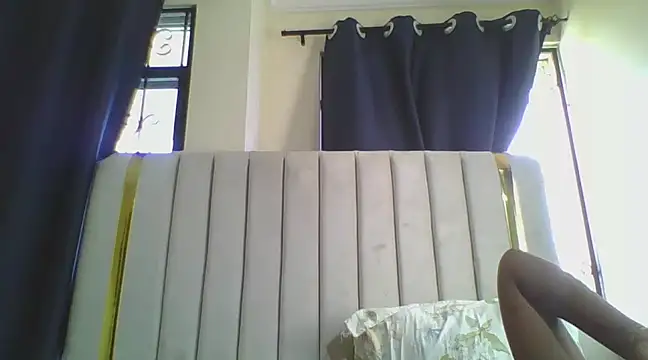 CuteJ online show from 02/13/25, 10:02