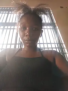 CuteJ online show from 06/18/26, 01:04