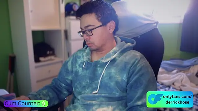 DerrickHose online show from 11/16/25, 03:28