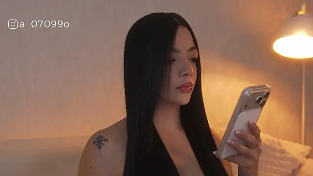 sarah hiill online show from 02/19/26, 12:06