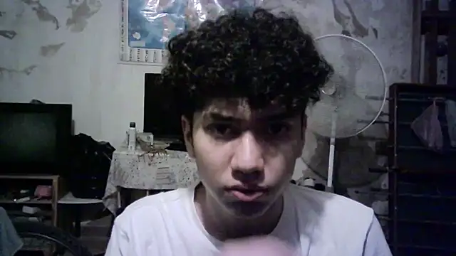 Emv2 online show from 02/11/26, 03:44