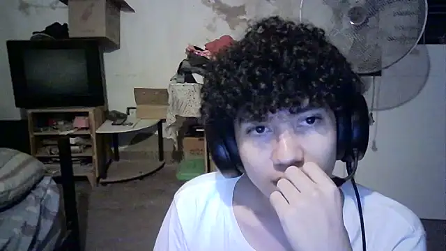 Emv2 online show from 04/14/26, 03:56