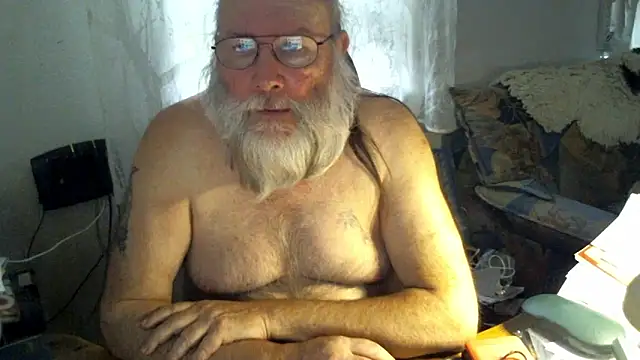 SexySantaC online show from 10/08/25, 02:58
