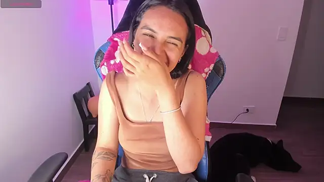 Miss Nicole online show from 11/02/25, 01:19